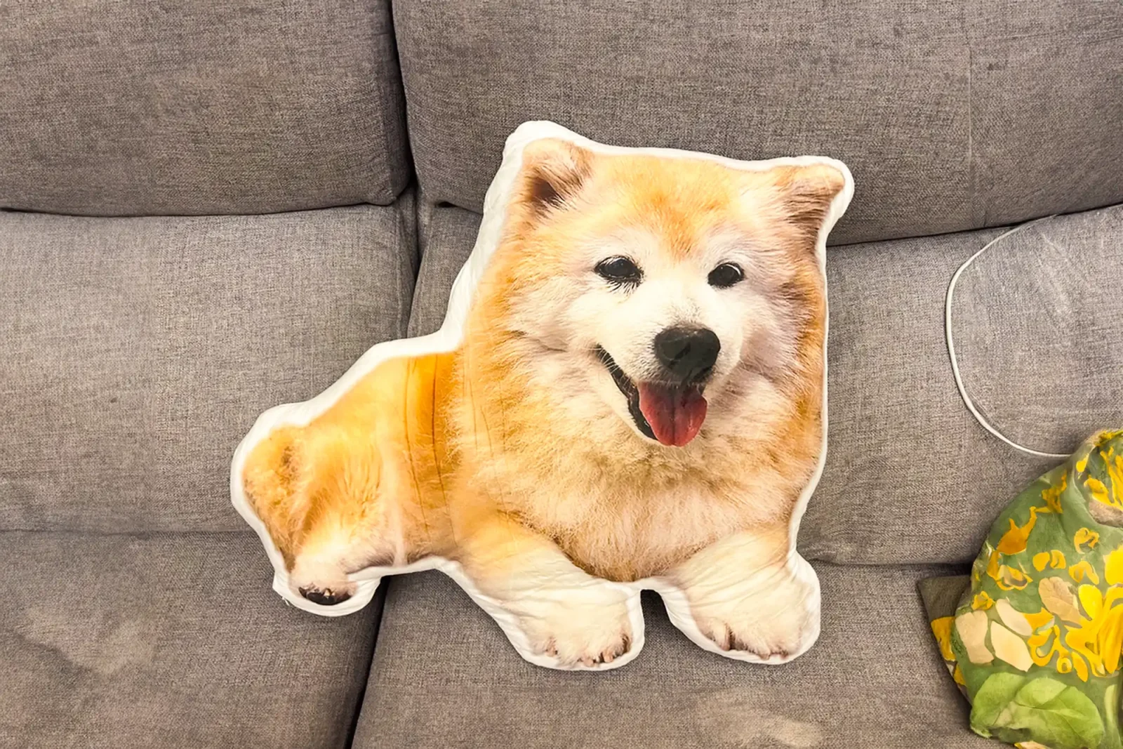 客製化抱枕布料與縫線細節特寫